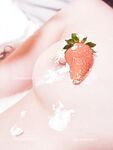 極品網紅美少女嫩妹草莓味的奈奈兔罕露臉高價24套-NO.015 第3季 Vol.01 茶藝課-抹茶味 [67P+1V]