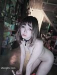 推特極品反差婊『小妮子』攜雙閨蜜極限露出 戶外全裸 野戰跪舔 黑絲啪啪 高清 Lunana第二彈