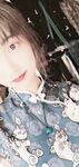 偷翻女同学手机相册里的所有自拍