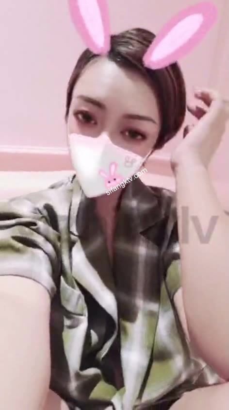 推特24萬粉騷貨『大婊姐』私密群淫語群P私拍 網紅美乳各種劇情啪啪 真人實戰 高清 (10)